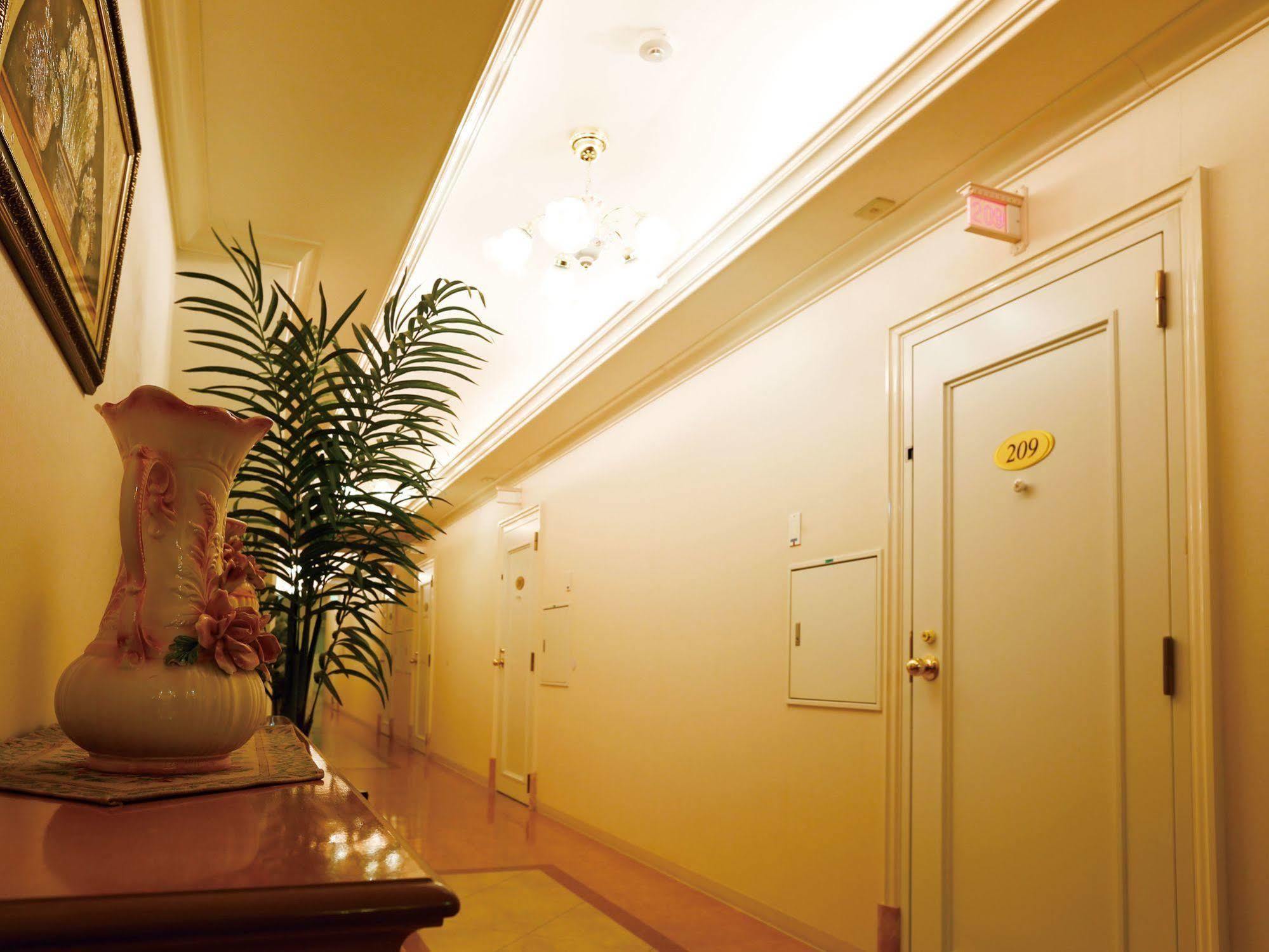 Hotel Fine Garden Umeda (Adults Only) Osaka Exterior foto